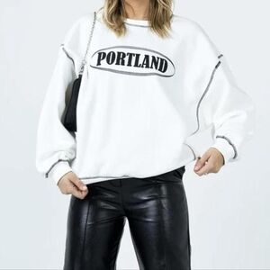 PRINCESS POLLY | Portland White Crewneck Sweatshirt – Size Women's 6